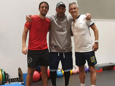 Lucho Capra junto a Lamperti y el preparador físico para la campaña 2019.