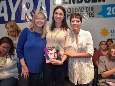 Salomé Di Iorio, una de las premiadas en el evento de la diputada Mayra Mendoza.