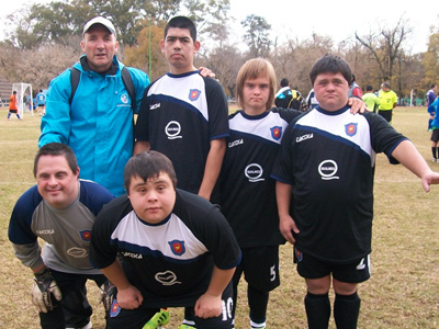 FUTBOL: Los equipos del municipio debutaron en el torneo de la Granja ANDAR y se realizó el testeo de la Liga de Fútbol Especial Infantil de Quilmes.