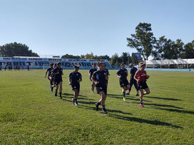 Las chicas de Argentino de Quilmes, que participan en la Primera B de AFA.