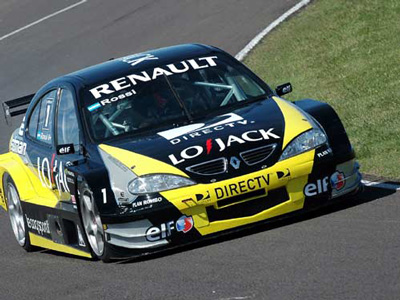 El Renault Fluence de Giallombardo cumplió una gran actuación en San Luís.