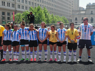 FUTBOL DE CALLE: Las Selecciones Nacionales disputan en Chile la Homeless World Cup 2014.
