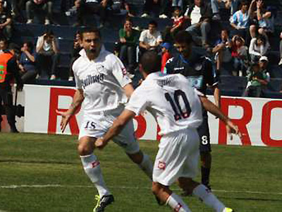 Con gol de Telechea sobre el cierre del partido, el QAC se trajo tres puntos importantísimos de Mendoza.