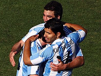 El Kun Agüero fue clave para el triunfo argentino.