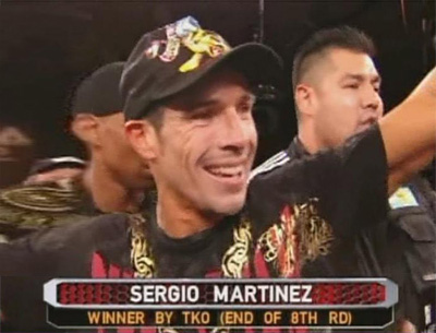 "Maravilla" Martínez tras obtener su título el 4 de octubre. 