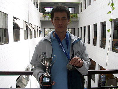 Pedro Cáceres, el ex combatiente que ganó el Maratón de las Islas Malvinas, mano a mano con DQ.